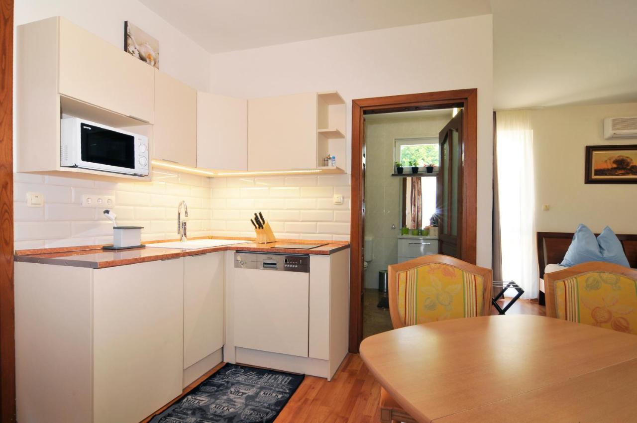 Farkas Apartman Siofok Ngoại thất bức ảnh